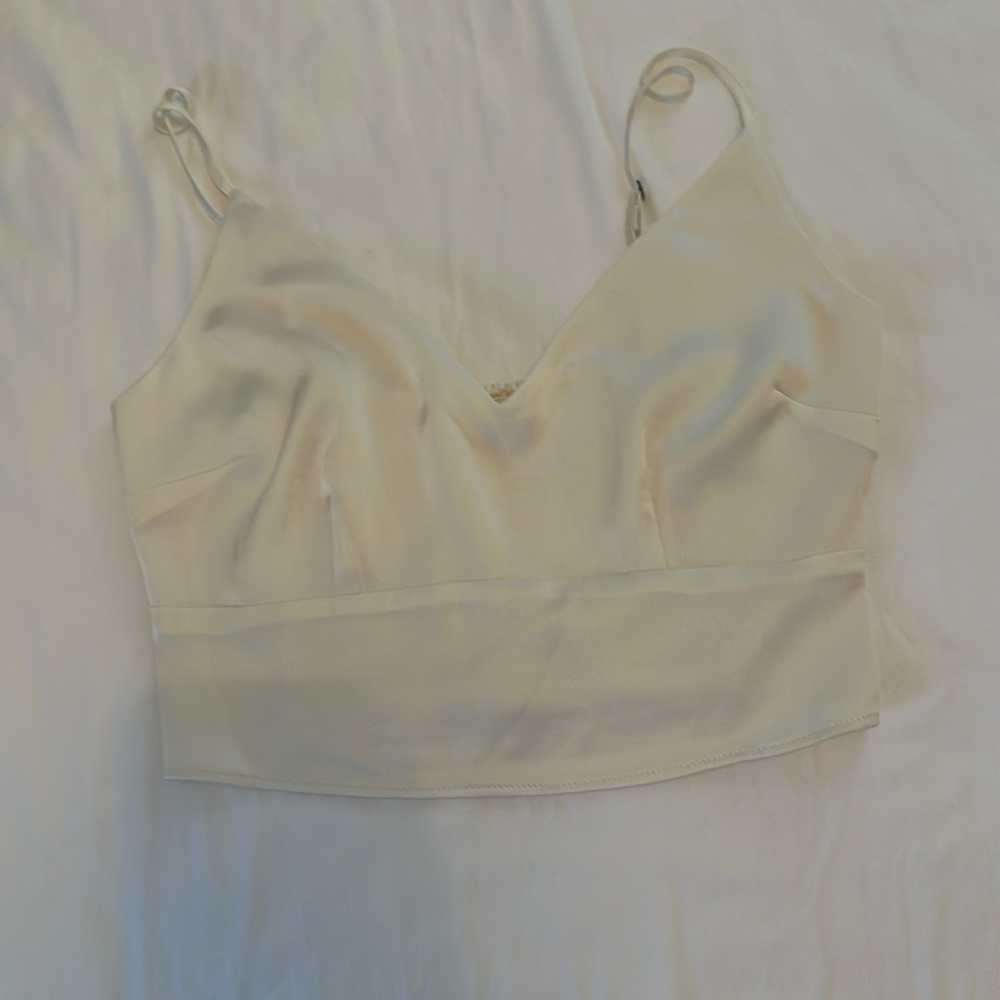 Abercrombie cropped silk tank